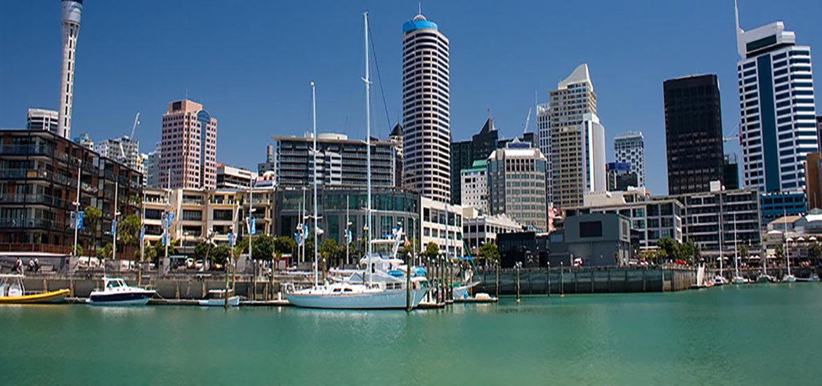 Auckland City Sights, Waitomo Caves and Rotorua